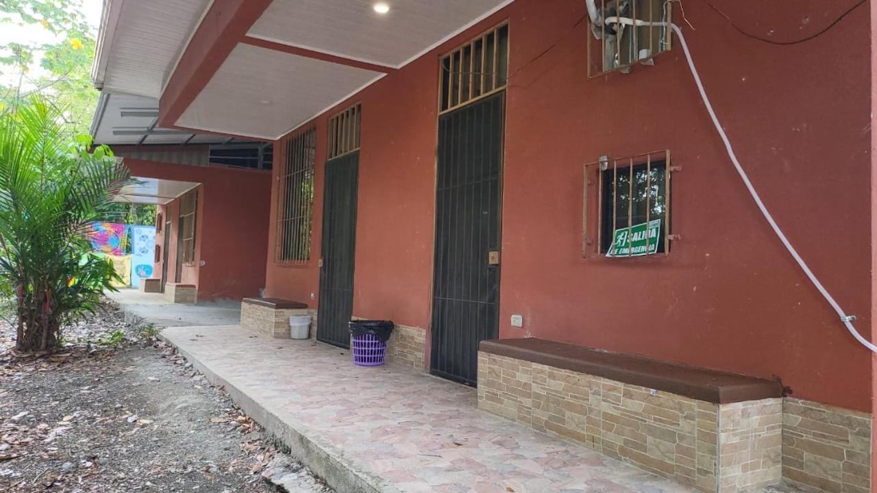 Hostel Manuel Antonio Park Jungle 外观 照片
